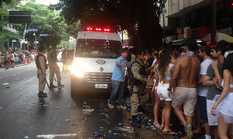 Carnaval deixa estragos nas ruas do Leblon - Crédito: AMALEBLON